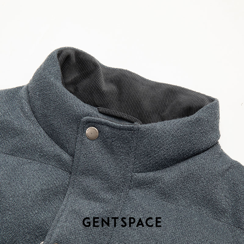 GENTSPACE 2023秋冬新品浅灰绿毛巾布拼接立领羽绒背心-图1