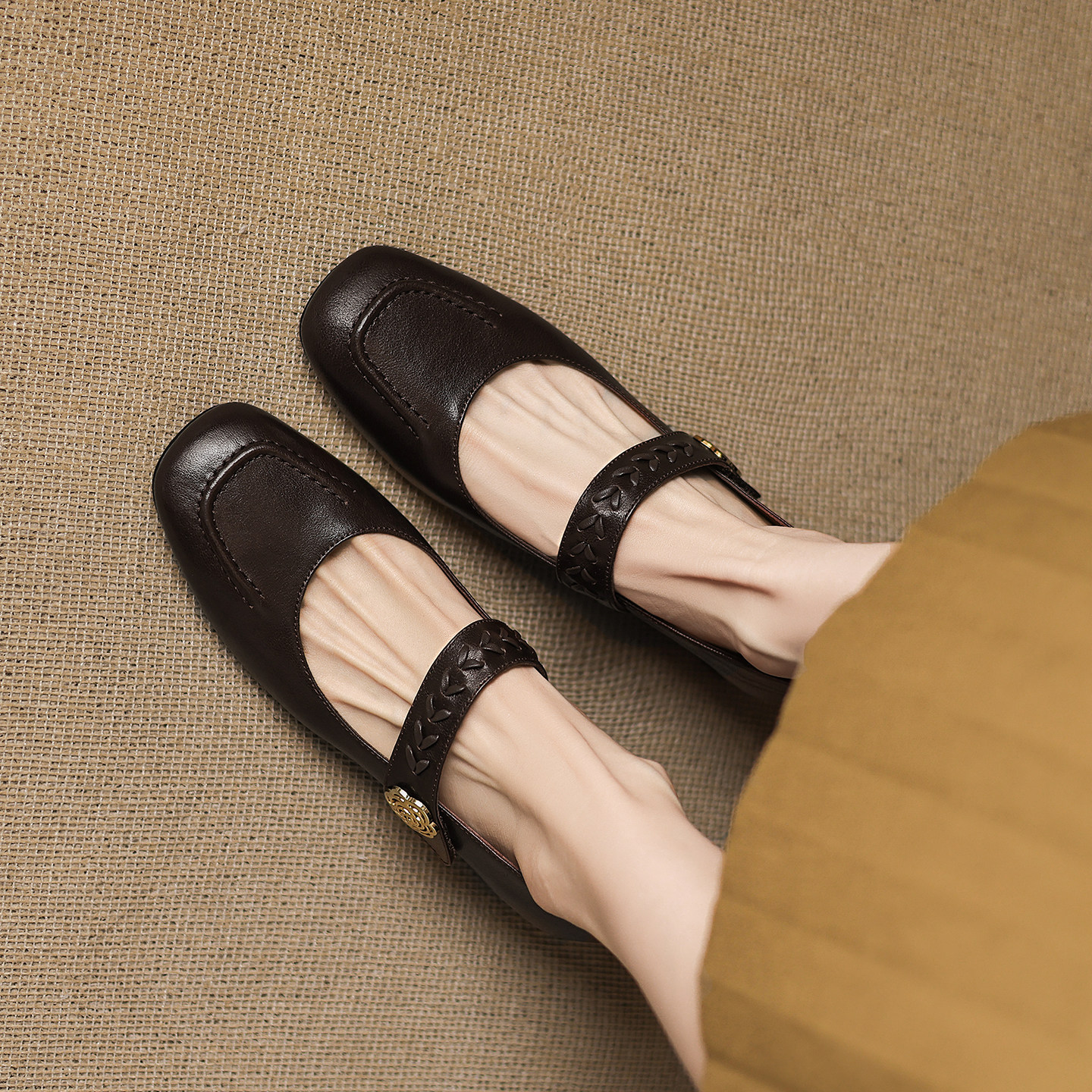 奥卡索女鞋真皮复古柔软舒适懒人气质平底休闲鞋通勤显瘦单鞋子女,淘宝优惠券,粉丝福利购,淘宝优惠卷