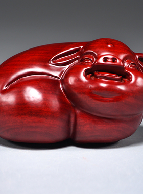 红色木雕猪摆件实木质十二生肖猪