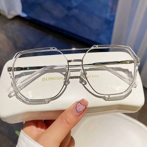 Светло -чувствительные цветовые очки.