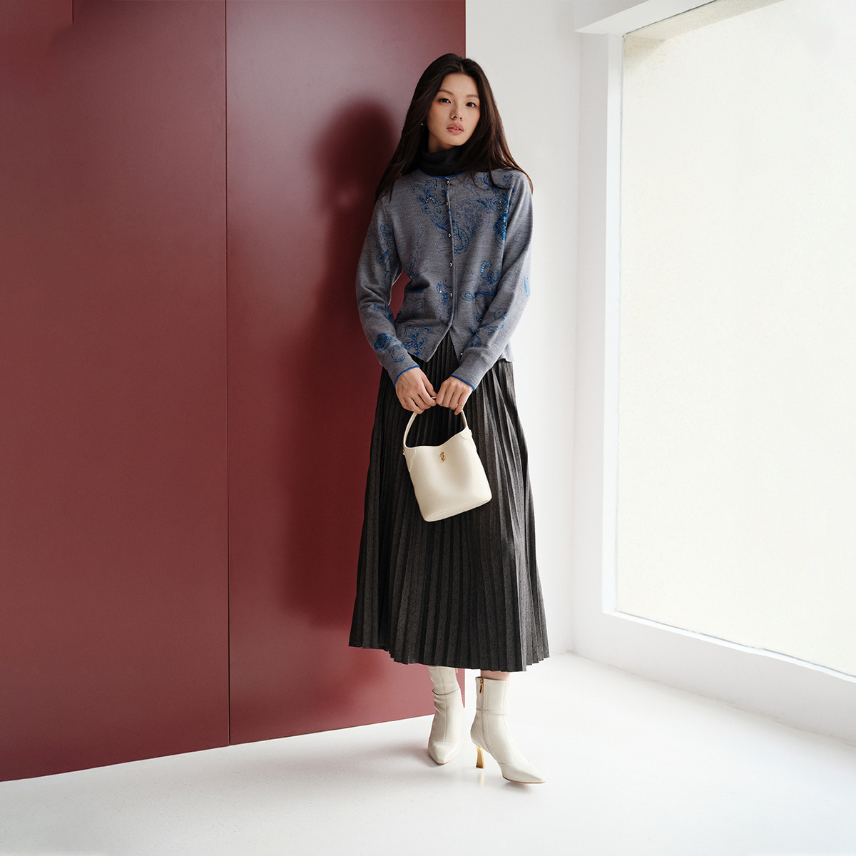 [唐嫣同款]EP雅莹女包 如意云肩水桶中包牛皮斜挎包 25新品B001B,淘宝优惠券,粉丝福利购,淘宝优惠卷