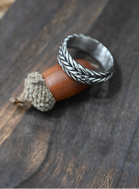 轻奢简约欧美风潮流钛钢戒指饰品