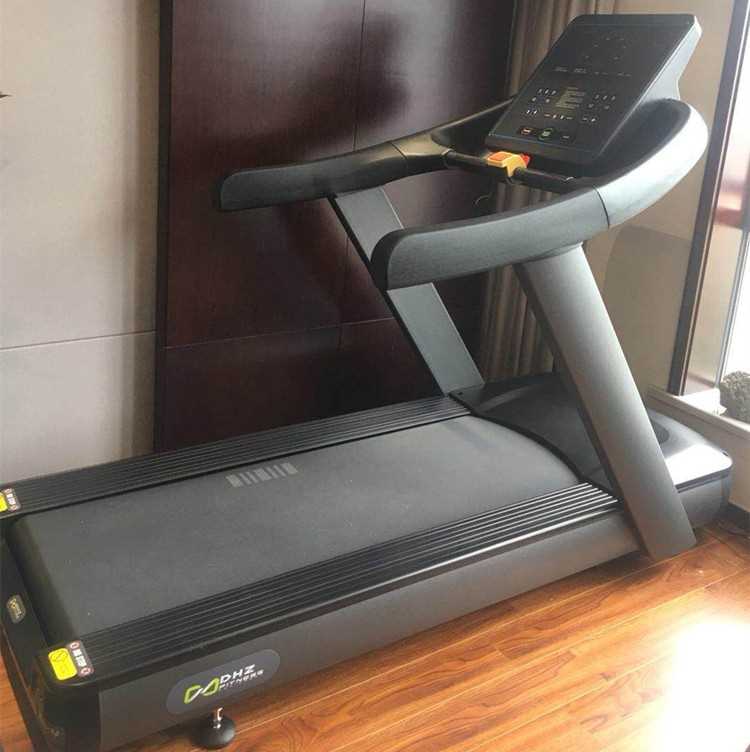 正品大胡子8400a跑步机商用款折叠多功能内室超静音家用健身器材