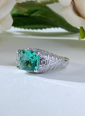 新款精致时尚小众设计绿色锆石戒