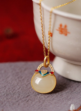 珐琅彩仿和田玉小包包小钱袋小巧