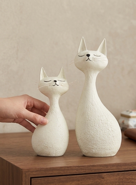 北欧风可爱猫咪桌面摆件