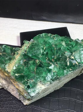 天然水晶绿萤石原石标本摆件方糖体大块晶体毛料原矿绿水晶簇摆件