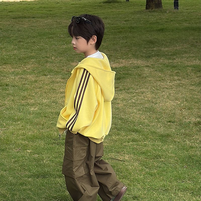虾酱麻麻男童连帽外套春秋款2025新款男孩洋气撞色儿童装卫衣开衫