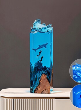 长方体深海潜水员鲸鱼海浪树脂工艺品实木书档摆件纪念品礼物