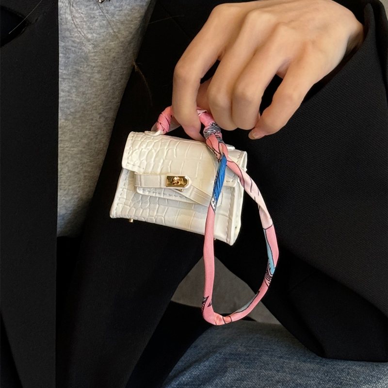 凯莉包包适用苹果 AirPods 4保护套airpodsPro2/3代苹果无线蓝牙耳机套AirPods3鳄鱼纹皮革网红个性创意挂件 - 图1