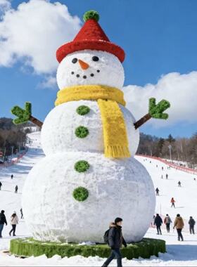 仿真绿雕工艺品定制户外景区滑雪场绿雕雪人造型景观网红打卡拍照