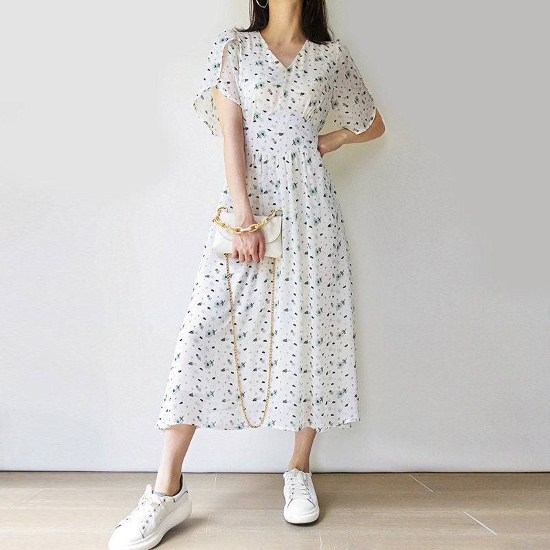 碎花连衣裙2020夏季新款雪纺裙子 裙踪魅影连衣裙