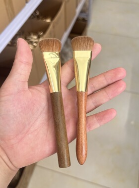 黄狼尾毛小号黄油刀粉底