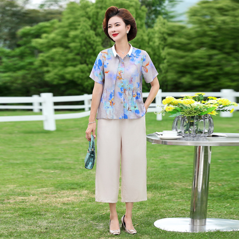  宝蝶曼中老年女装