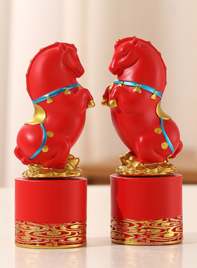 马到成功国潮旋转文创马摆件礼品