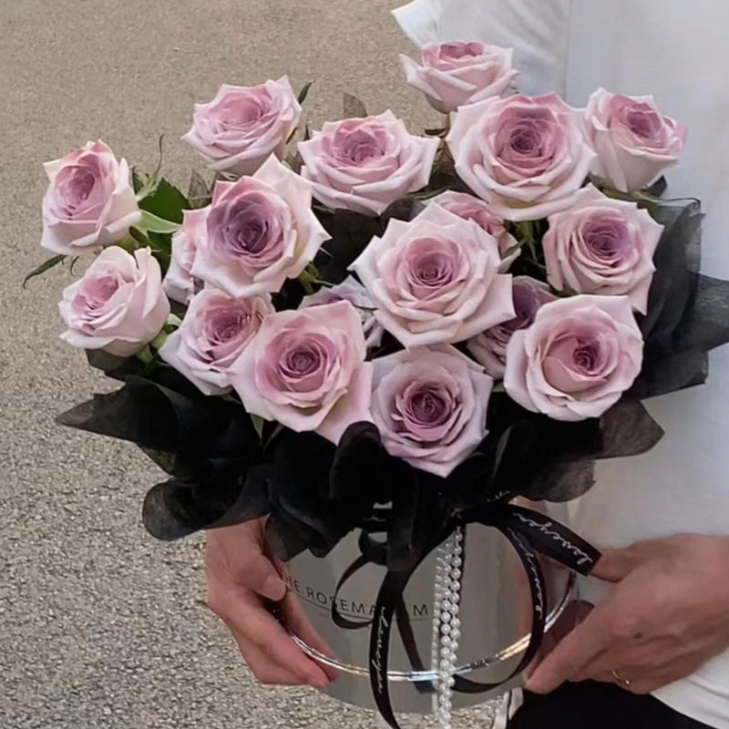 永生玫瑰花束乌梅子酱送女友闺蜜朋友生日礼物女生七夕情人节礼物