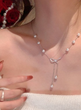 法式珍珠流苏蝴蝶结项链女秋冬轻奢高级感锁骨链时尚精致毛衣链潮