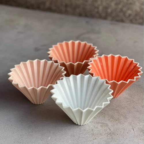 日本进口Origami折纸滤杯 滴漏过滤陶瓷手冲咖啡茶壶V60蛋糕滤纸 - 图1
