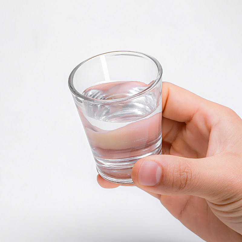 50ml一两白酒杯家用烈酒杯一口杯子弹杯小号玻璃杯分酒器套装