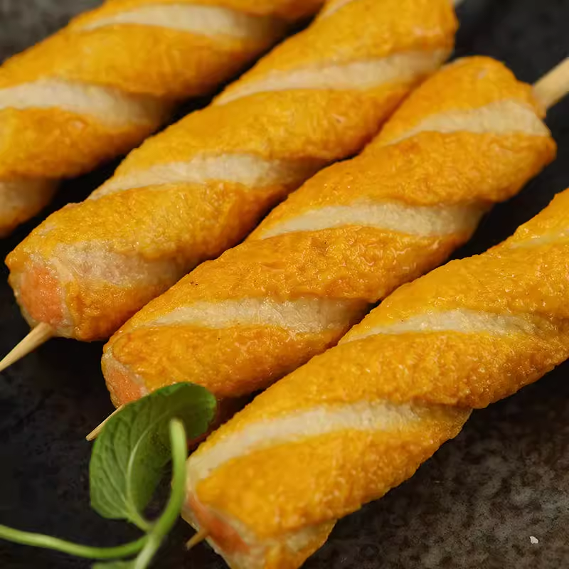 Roe-roasted fish sticks on skewers Japanese oden cooking ingredients hot pot meatballs spicy hot fish roe sticks 711 Lawson convenience store