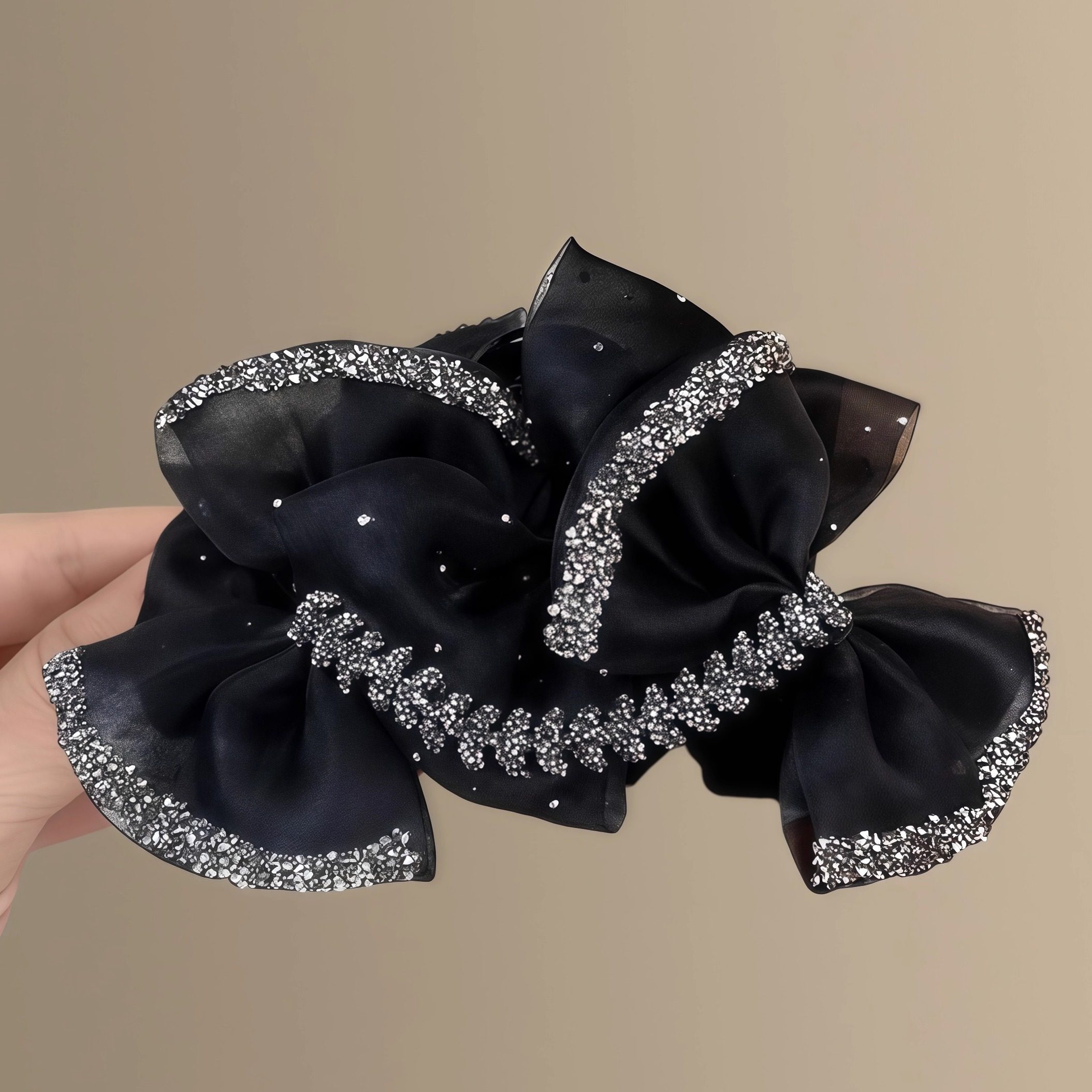 南宫晚宴！2025新款麦穗水钻抓夹设计感气质后脑勺鲨鱼夹发饰指环,淘宝优惠券,粉丝福利购,淘宝优惠卷