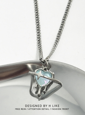 蓝色爱心钛钢蛇骨链男女项链吊坠