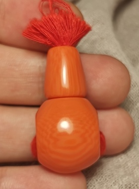 限量款西藏文玩橘色料器树脂手工款佛头三通16*18.5*33mm百搭饰品