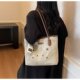 New autumn and winter large-capacity retro shoulder bag, fashionable and versatile tote bag, female college student commuting armpit bag for class