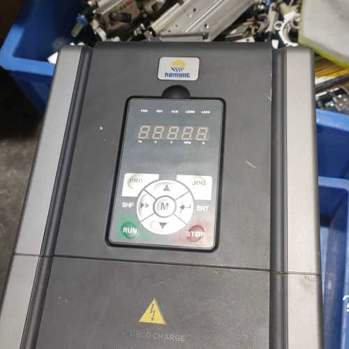 议价-几乎全新海浦蒙特变频器HD30-4T7P5G/011P - 图0