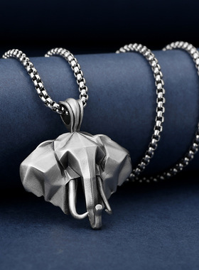 3D Retro Men's Animal Pendant Titanium Steel Chain Sweater C