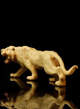 黄杨木雕刻老虎创意家居装饰中国工艺现代装饰品动物木雕玩