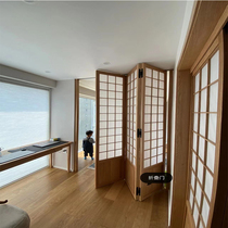 Japan-style folding door log grid doors and windows and chamber tatami balcony partition push-and-pull door no track folding door