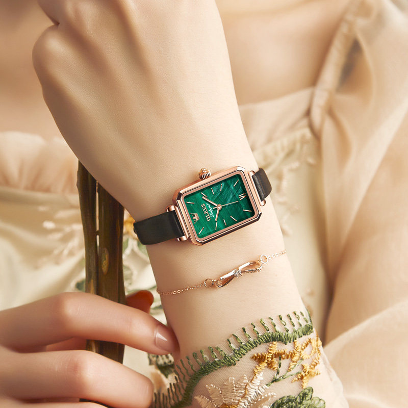 小绿表简约气质2021新款真皮女手表 tovan国产腕表