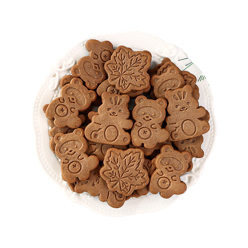 Baked biscuits and cakes decorated with cartoon raccoon-shaped wooden chaff cups decorated with edible maple leaf inserts