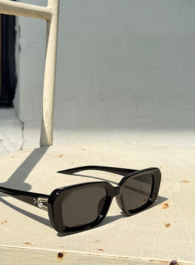 珍妮同款美式复古港风长方形墨镜女潮高级感辣妹风大框太阳眼镜男