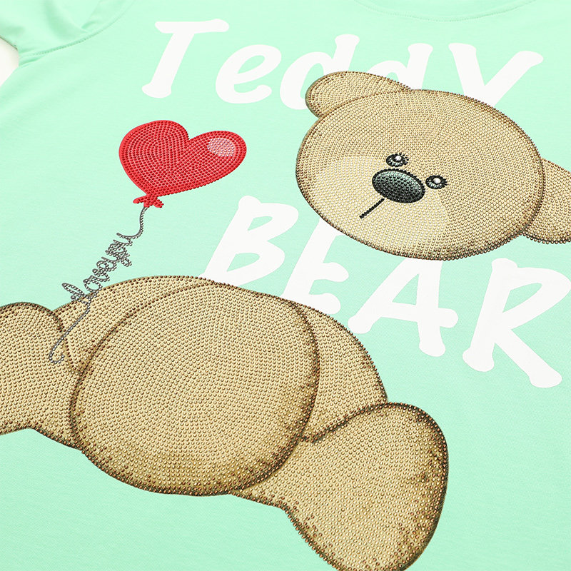 TCH潮牌爱心气球小熊烫钻绿色T恤男女2025春季新款T21110C3100 - 图2