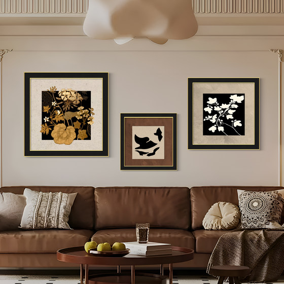 Medieval style living room decoration painter's hanging paintings