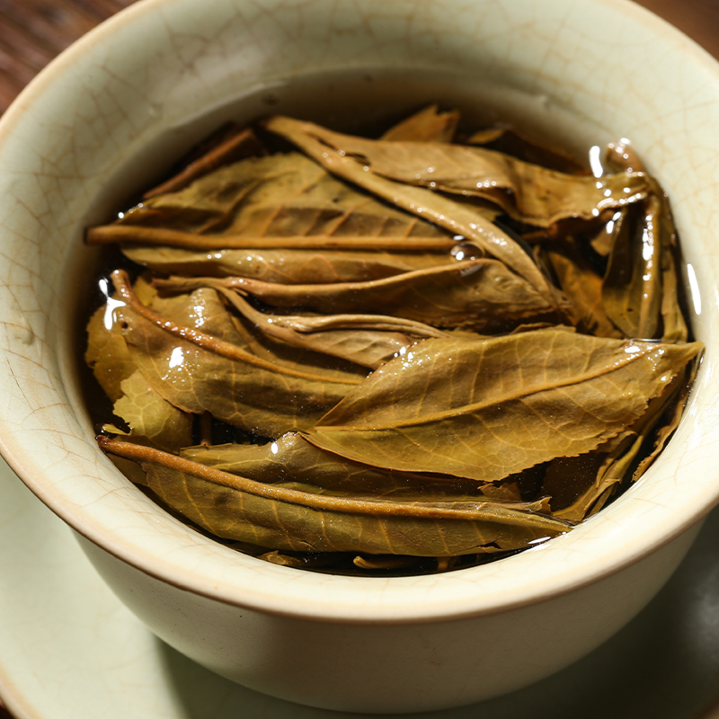 云南纯料小景谷苦竹山古树生茶饼大叶种花香干仓发酵普洱生茶饼茶