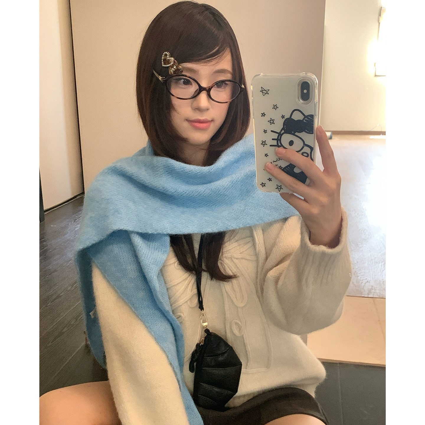 含羊毛蓝色韩版三角巾2025年冬季氛围感纯色防寒保暖围脖披肩装饰 - 图1