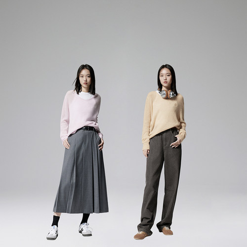 【桑蚕丝羊绒】OCHIRLY欧时力V领毛衣女软糯轻薄气质2025春新款 - 图2