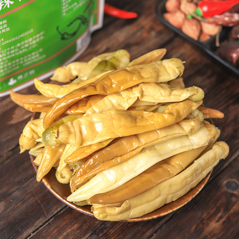 湖南特产湿白辣椒农家扑白椒坛子菜卜辣椒腌菜咸辣椒扑辣椒盐辣椒