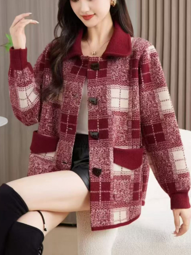春秋季中老年宽松翻领女士外套上衣时尚妈妈装显瘦洋气格子夹克潮