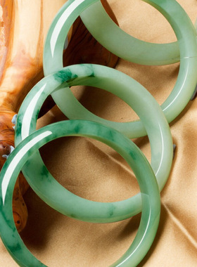 缅甸老坑玉器翡翠手镯女冰糯种正阳绿飘花翡翠玉镯子女款玉手镯