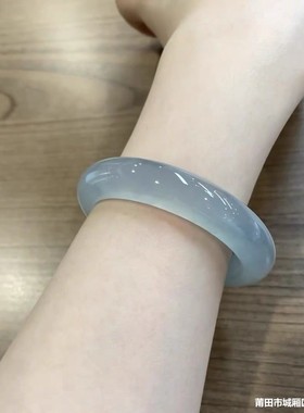 天然缅甸冰种翡翠玉手镯女透水润玉镯子正圈晴水飘花玉石浅绿玉镯