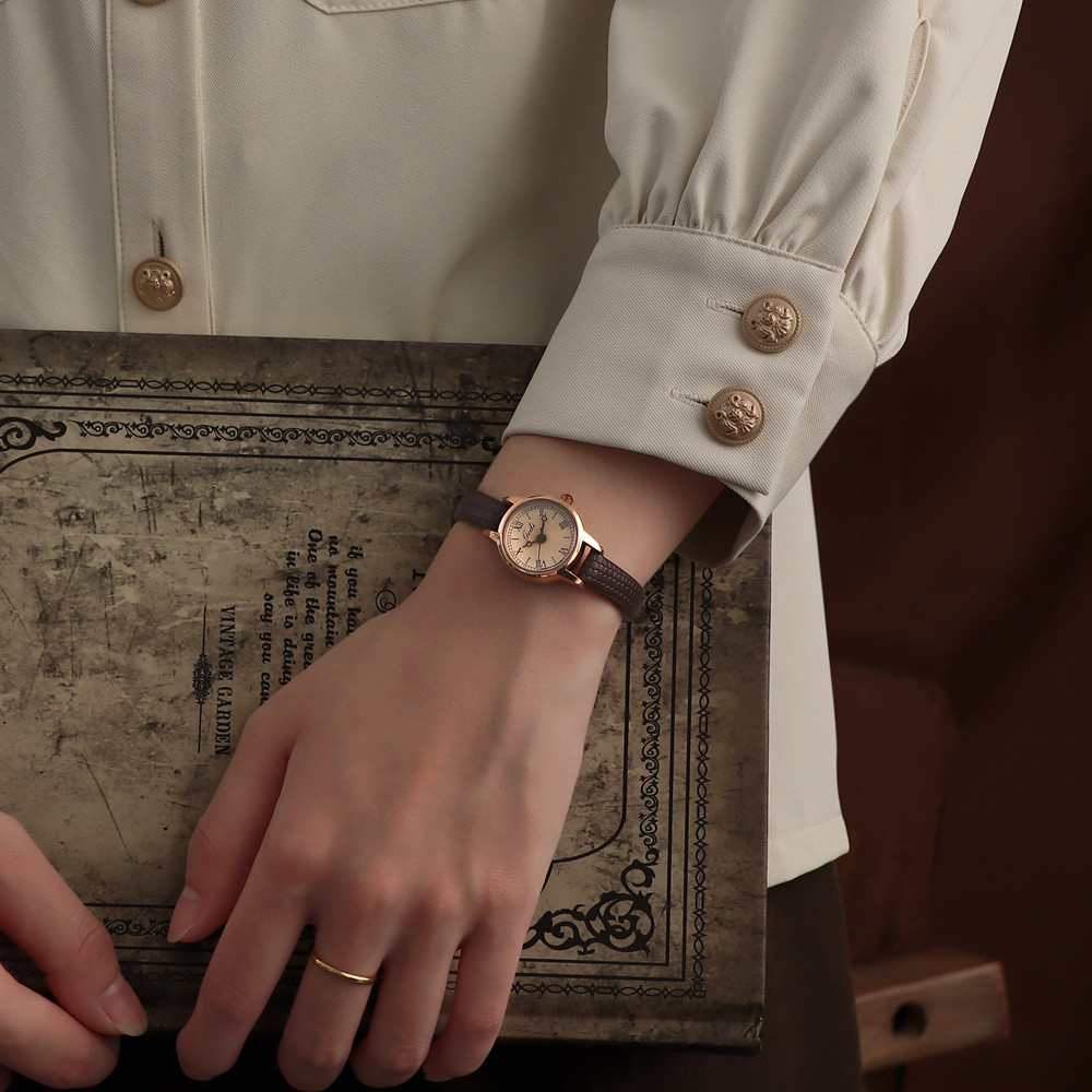 女小巧精致复古女款ins小众感手表 歌迪诗楷国产腕表