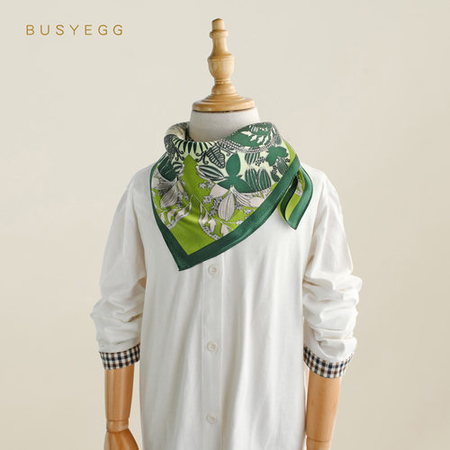 BUSYEGG绿色爱心四叶草真丝小方巾儿童桑蚕丝丝巾男女童薄款围脖 - 图2