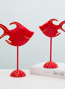 地中海装饰摆件木质对鱼摆设海洋风格亲嘴鱼形桌面电视柜书架