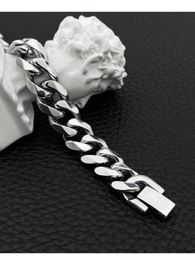 暗扣原创ins设计感钛钢百搭手链
