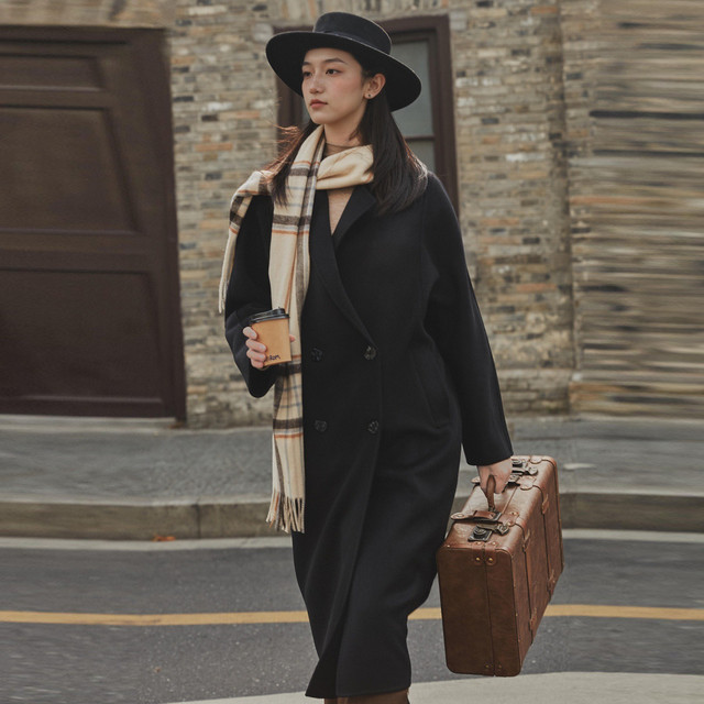 西町村屋双面呢女冬季新款法式浪漫气质山羊绒长款大衣AD8209005