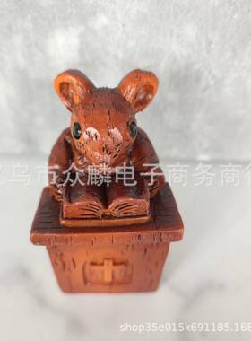 教堂老鼠讲坛上的牧师Church Mouse家居书房客厅树脂工艺品摆件
